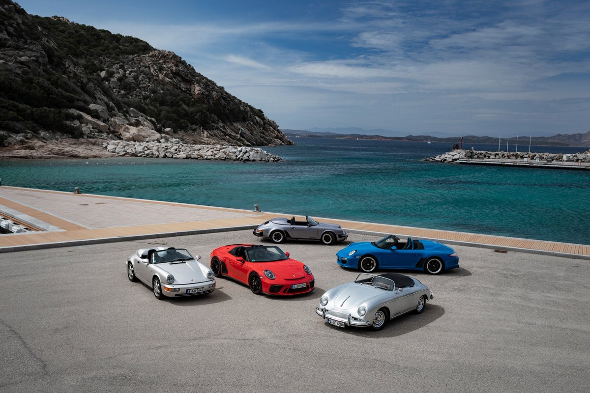 PorscheRetail's tweet photo. #SpeedsterSaturday Driving pleasure for more than six decades. The Porsche Speedster from 1952 up to today! https://t.co/s2DvlozCGF