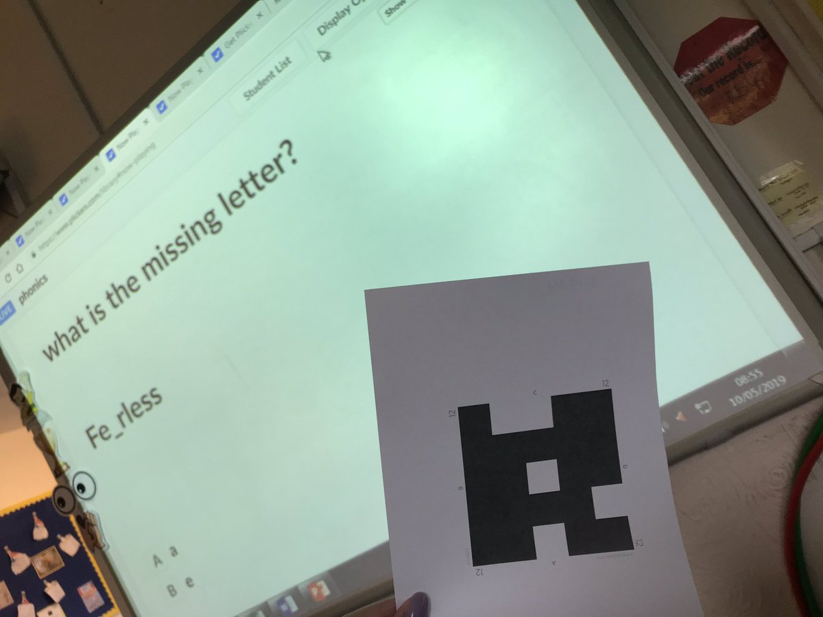 miss_mdavies's tweet photo. Today we have been using #Plickers in phonics. After a bit of practice the children loved it! 📱🧩 #bpsinspire #edutechnology https://t.co/mo0ocfjS7v