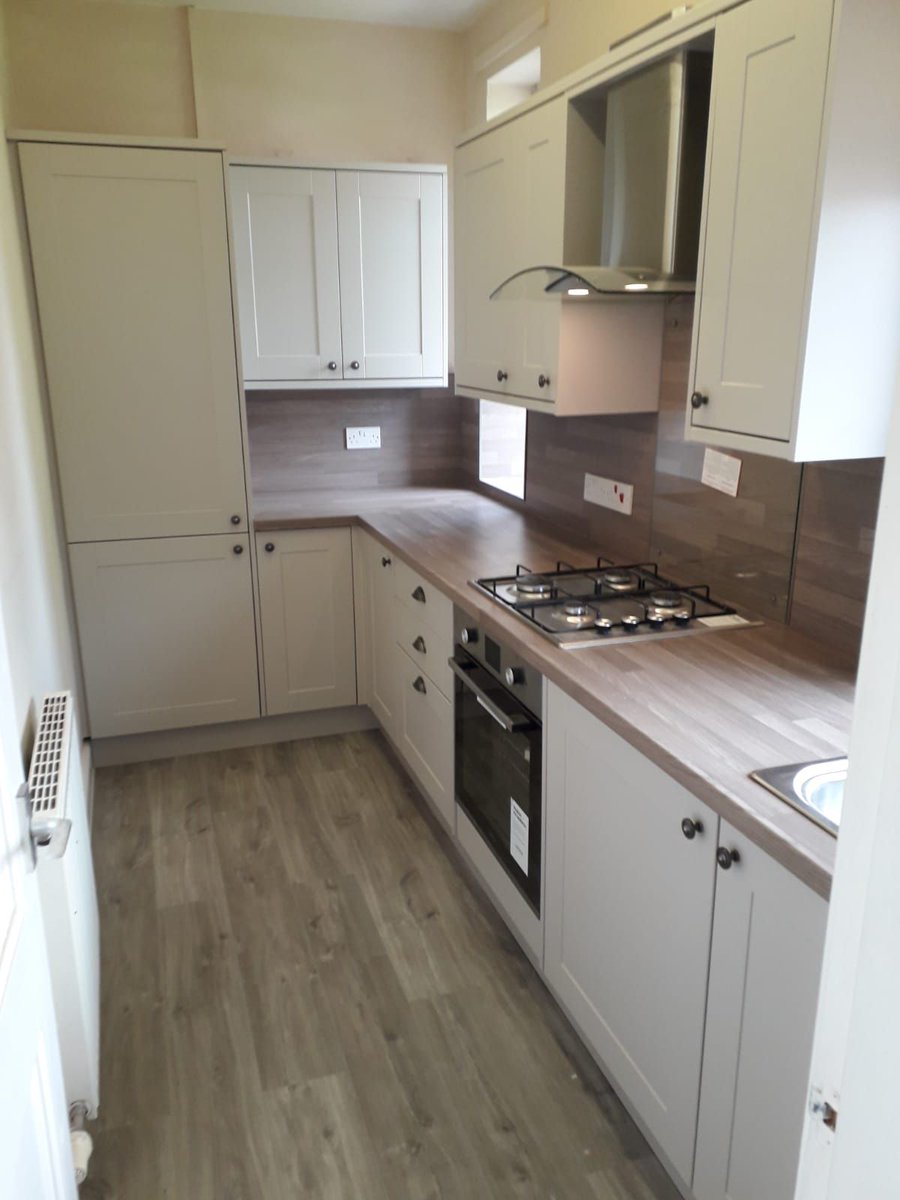 WeFitQualityKitchens tweet media