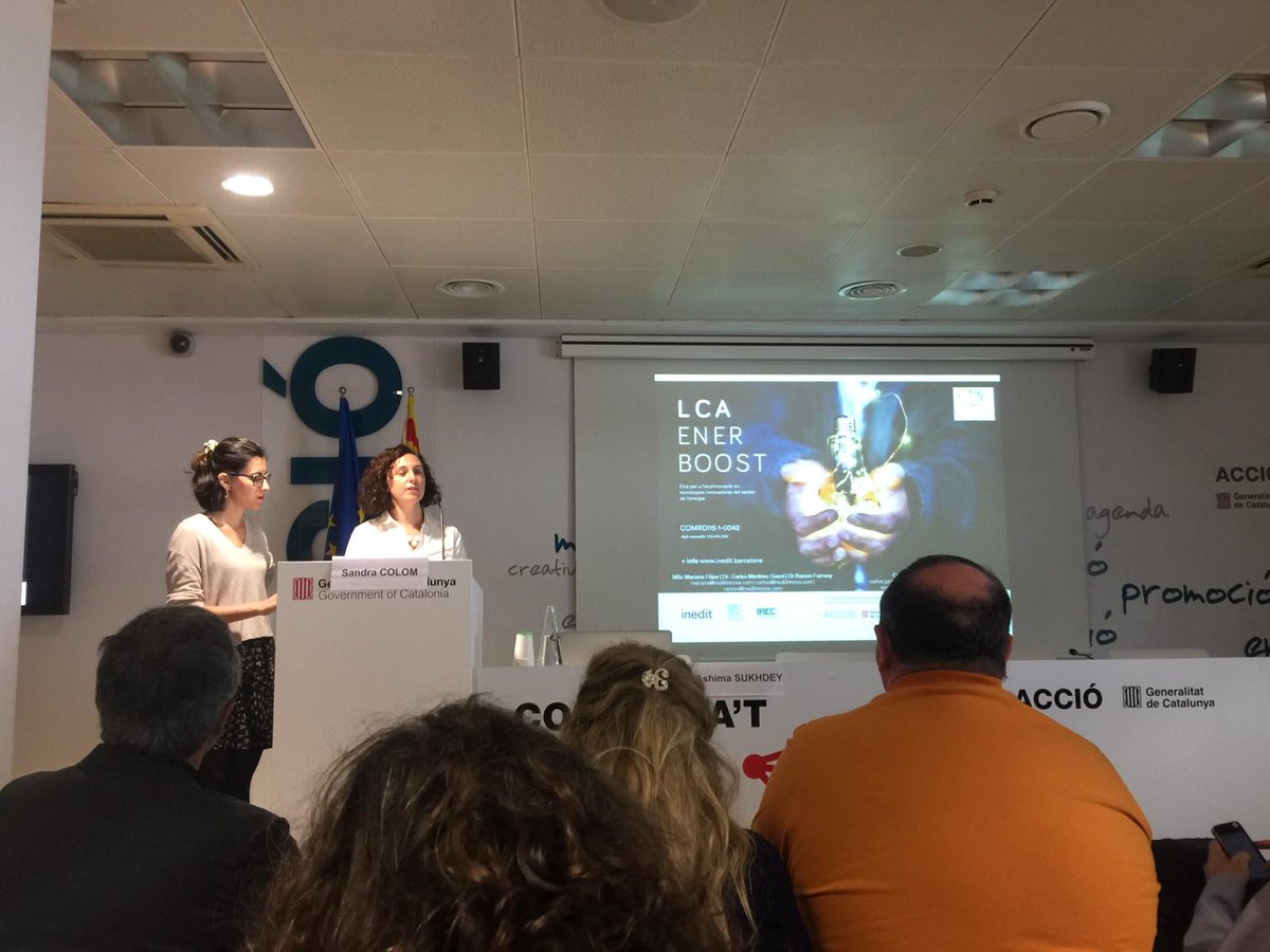 ineditinnova's tweet photo. Avui hem presentat els resultats de l'eina #lcaenerboost que analitza ambientalment tecnologies de l'energia de la Comunitat Ris3Cat Energia. #JornadaIntComEC @accio @irec_energia https://t.co/IOfKtMvlMU