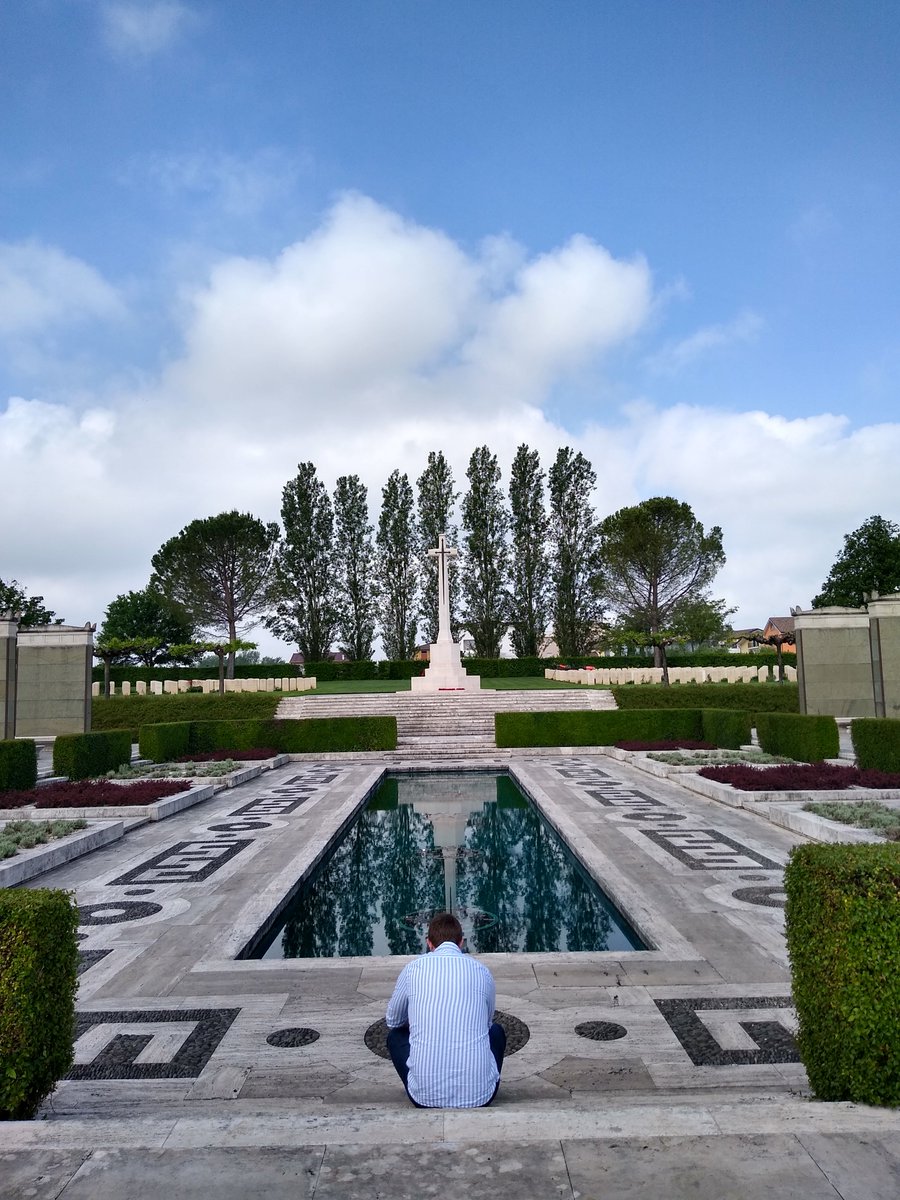 CWGC's tweet photo. RT @1RegtRMP: Stand 14 of #REDCAPCASSINO @1RegtRMP pay their respects to the fallen at the Cassino Commonwealth Cemetery and discover two graves attributed to our forefathers in the Corps of Military Police. #110ProCoy #150ProCoy @CWGC https://t.co/r3szUmMlB0