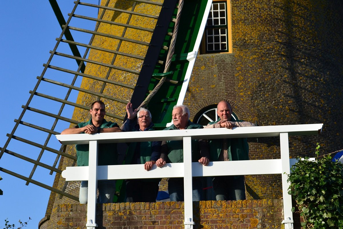 #leukeuitjes 11 mei? Bezoek #NationaleMolendag in 
<a href="/kaagenbraassem/">Gemeente Kaag en Braassem</a> #eropuit #tip #uitje
#boottocht #Molenaarvertelt #dierenweide 10 min. van Amsterdam. Leuke activiteiten voor kinderen zie onze website (link: bit.ly/2oRz0nP) bit.ly/2oRz0nP