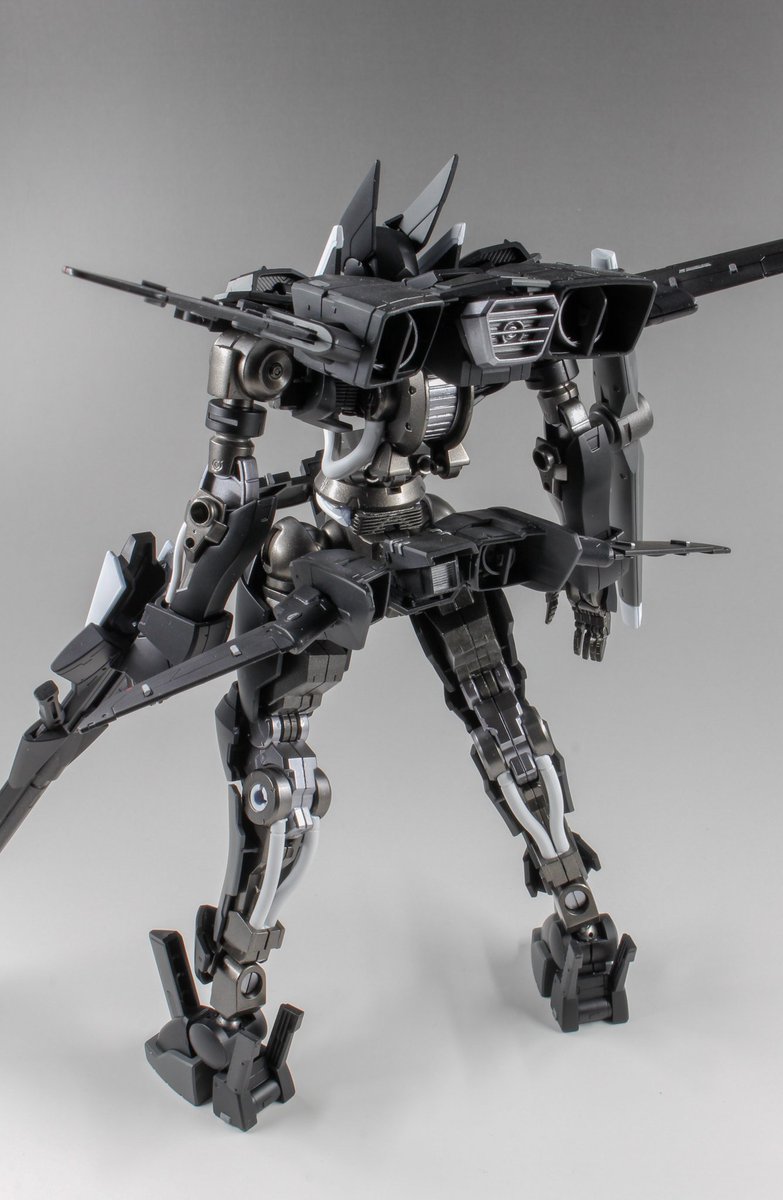 ottvi715's tweet photo. 【完成報告】
"ヴァルキュリアフラッグ"完成です(^^ゞ

グリムゲルデのヴァルキュリアフレームをベースにオーバーフラッグをミキシングしてみました(๑•̀∀•́ฅ 
スポーティーな雰囲気とスラッとしたスタイルがお気に入りです😃✌️

記念すべき令和一作目🎵
令和も00機体作っていきますよ( ´ ▽ ` ) https://t.co/zt2GXBV8y3