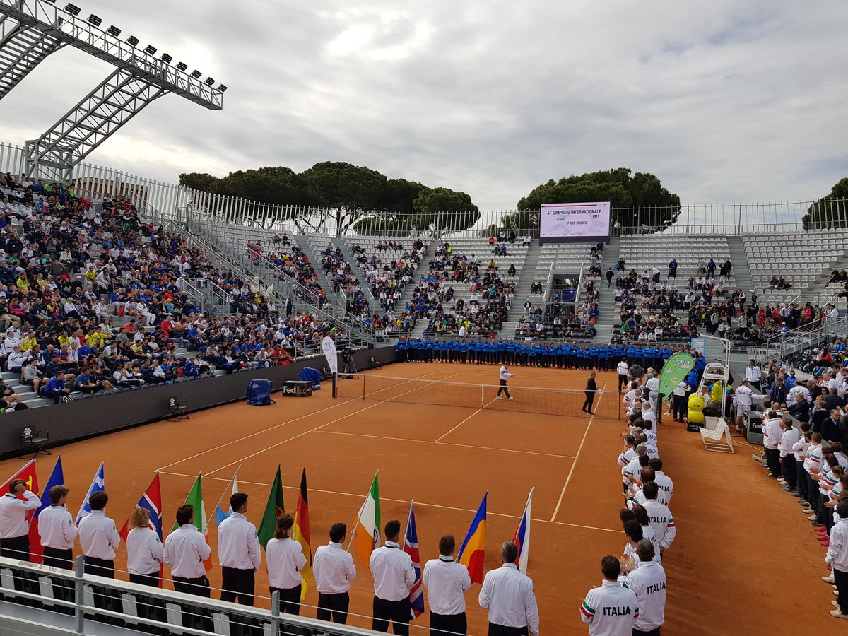 leoalonsocoach's tweet photo. Muy contento de ser parte de este evento. Simposio en el Master 1000 de Roma https://t.co/edkxvkIVGQ
