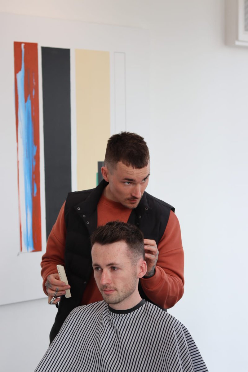 notjustnotjust's tweet photo. Tommy, the other Director of Notjust. A background in fine art, he has a keen eye for detail. Another reason to book in.

https://t.co/j4DJQW8xhi

#ancoats #art #fashion #music #notjust #barber https://t.co/ZxKXKtQkVK