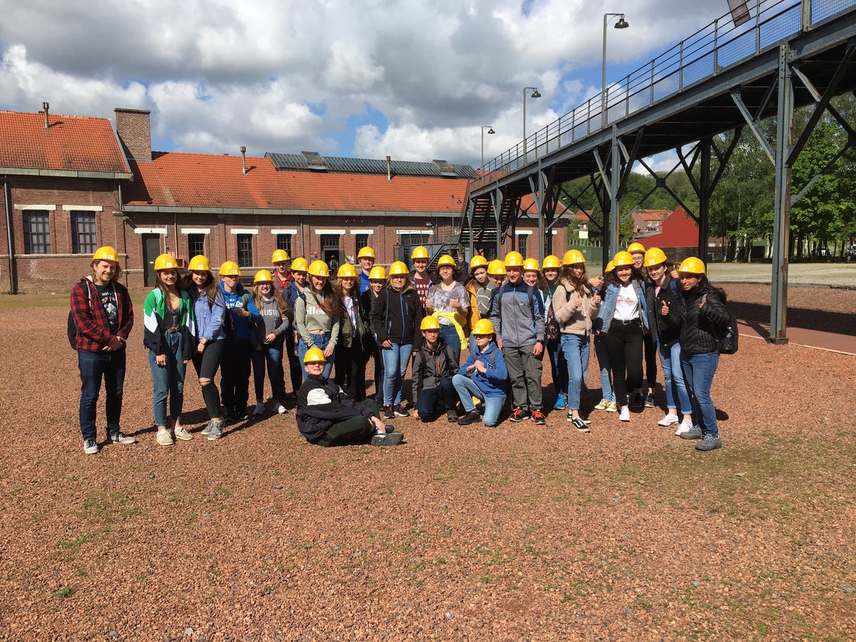 bhsmodlangs's tweet photo. A morning in the mines #frenchexchange2019 https://t.co/k5pDchT11O