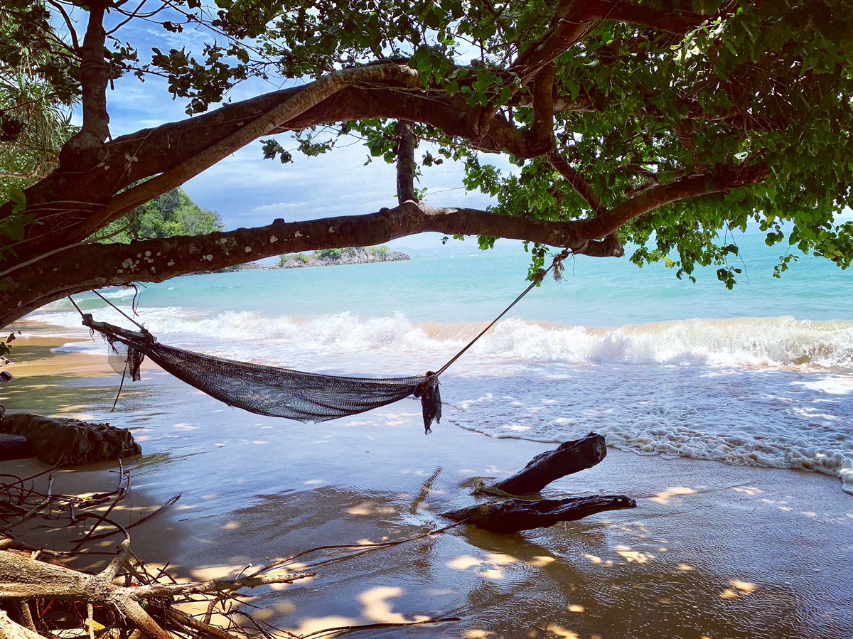 katapao's tweet photo. หาดกวางปีป เกาะพยาม จ.ระนองเปลญวณเยอะดีเหมาะกับการนอนฟังเสียงคลื่นมากๆชิลล์🌊🌊
#เที่ยวไทยกับผลิต
#การท่องเที่ยวแห่งประเทศไทย
#ลดโลกเลอะกับผลิต
#เป๊กผลิตโชค https://t.co/83xgWZKi4n