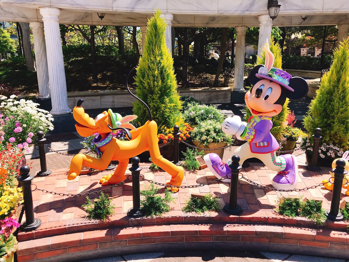 純うーる 母の日が近かったので2人で10年ぶりくらいにディズニーシーに行ってきました イースター中でみんな服が可愛かった