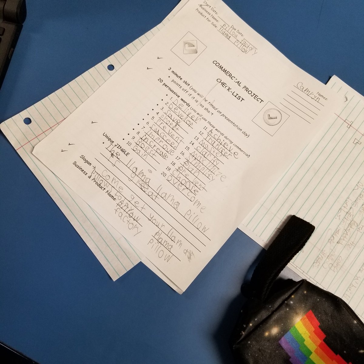 acalhoon4's tweet photo. Working hard on mini billboards for their products. #iamwfisd #milammemories #BeTheOne #persuasivewriting https://t.co/FQ2Sr3qlVD