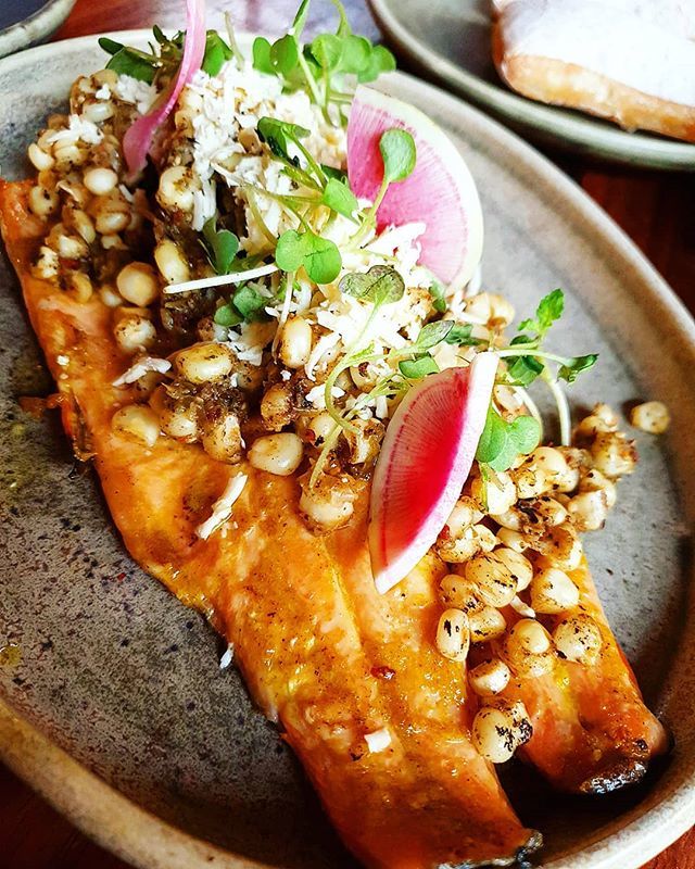 A delicious salmon trout with "esquite" made of corn, star anise and lime tomatillo sauce and fresh cheese.. WOW bit.ly/2Lzjfl9
