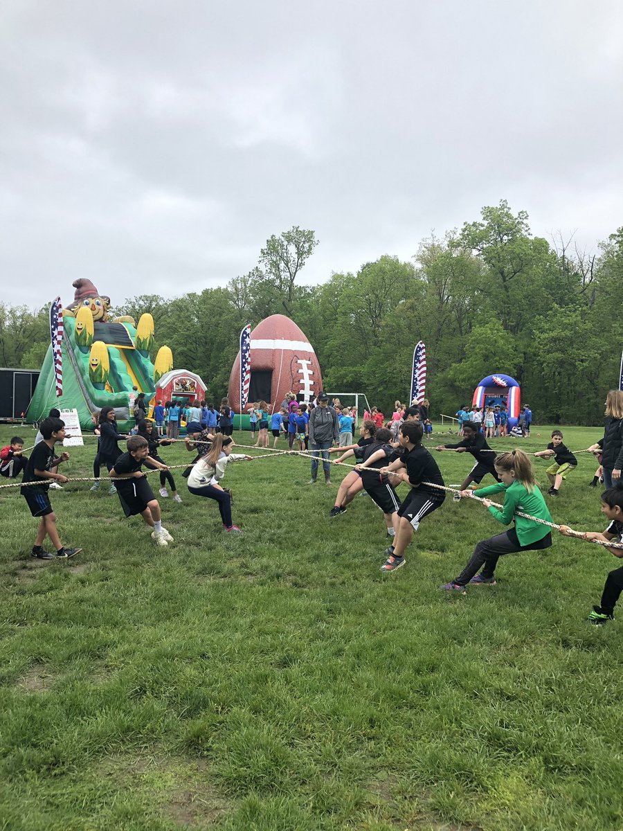 SCE4MB's tweet photo. Supergames fun! https://t.co/Fgm77unCR4