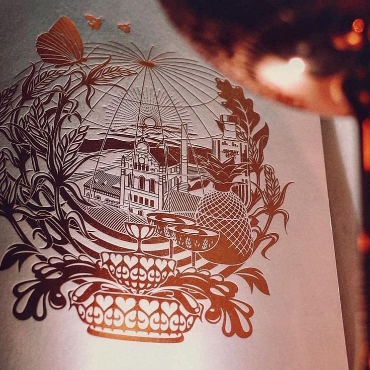 By concentrating every element of our production within a 15 mile radius, we have complete control throughout, enabling us to produce a spirit of unparalleled consistency and quality.

#TheStoryOfElyx 📷@kiddstoriz