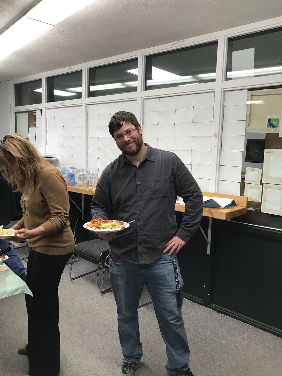 PRHS2019's tweet photo. Teacher Appreciation Lunch!!! Thank you to all the teachers and school staff for everything you do :) #TeacherAppreciationWeek https://t.co/2uqWhAP5h9