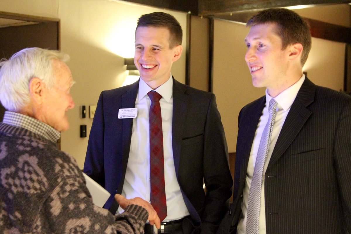 SentrySchool's tweet photo. GRIT = Passion + Perseverance. #UWSP Profs. Nik Butz & Reed Stratton shared insights from Central Wisconsin managers on hiring for grit & personality. Read the full CWERB economic indicators report & print out your own #GritScale at https://t.co/QokNcDrgG7. https://t.co/NvJ5YqTKZz