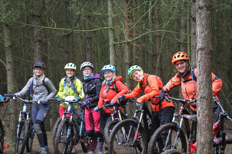 flowmtbapparel tweet media