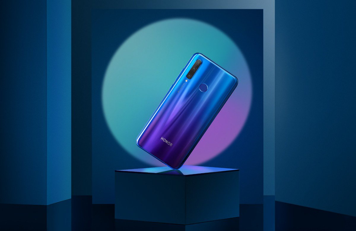 Honor_ES's tweet photo. 🎁¡¡SORTEO!! PREMIO SORPRESA

👉RT + FOLLOW
👉Comenta 3 tweets diciéndome tus características favoritas con el hashtag #HONOR20Lite

3⃣Triple Cámara trasera con IA
📷24MP (f/1.8) +📷8MP (f/2.4) +📷2MP (f/2.4)
🤳Cámara selfie 32MP (f/2.0)
⚡128 GB Memoria Interna + 4GB RAM https://t.co/CghSc1p6Bg