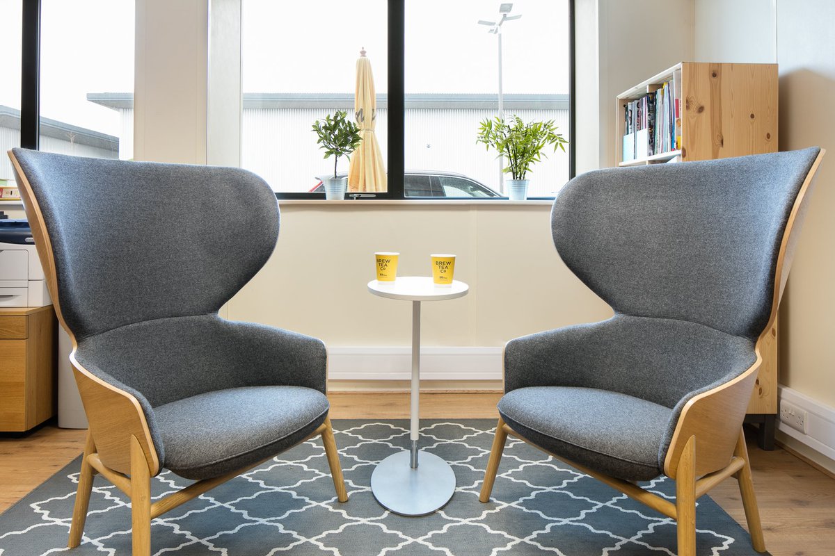 New on our website, a new case study of a fantastic project for <a href="/brewteaco/">Brew Tea Company</a> . This bold &amp; vibrant scheme features many Connection products including Rooms, Tubes, Hygge &amp; Swoosh. connection.uk.com/projects/brew-…
#officeinteriors #breakout #interiordesign #casestudy