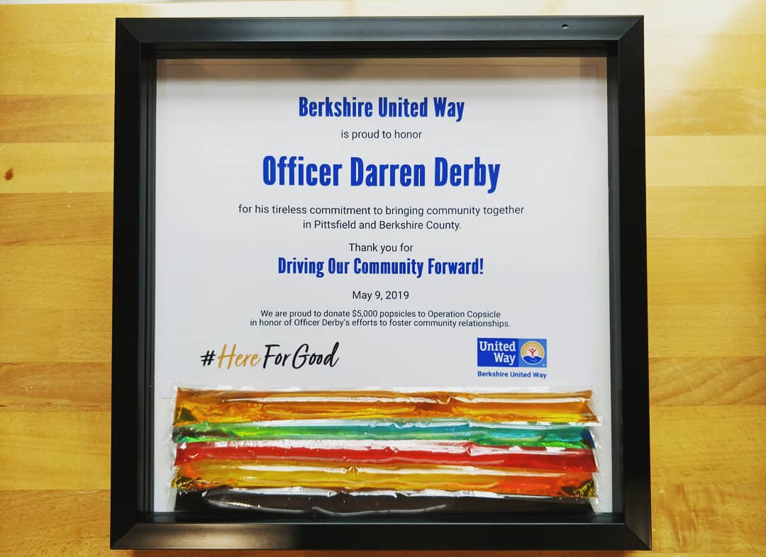 dderbyman's tweet photo. 🙌 Thank you Berkshire County @unitedway for honoring the tireless 👮work being done in our 🌎community. #OperationCopsicle also received 5,000 freeze 🍭Pops! https://t.co/5TEoRnLVOK