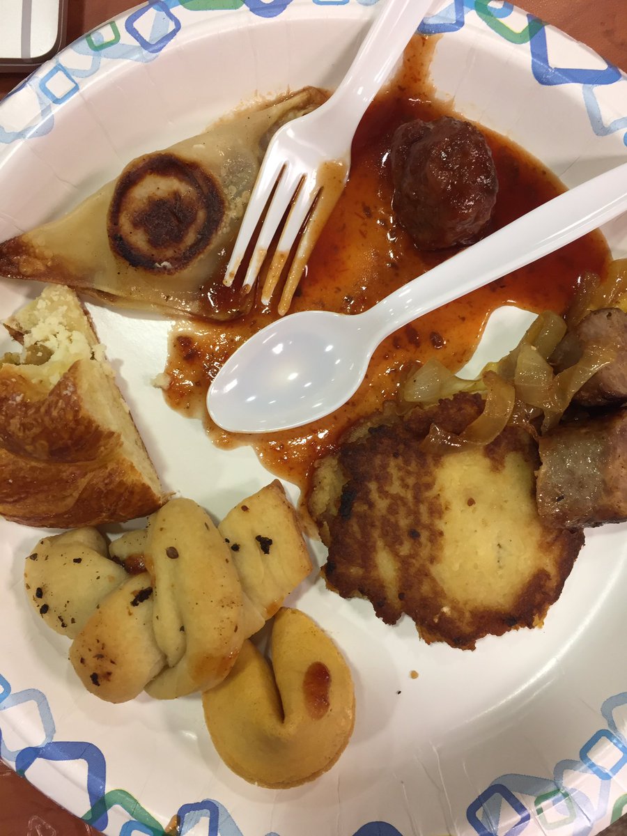 CBTohickonMS's tweet photo. International Food Day at Tohickon today. Yum! #tohickon #LearningIsTasty #cbsd https://t.co/UQVX2lYNpZ