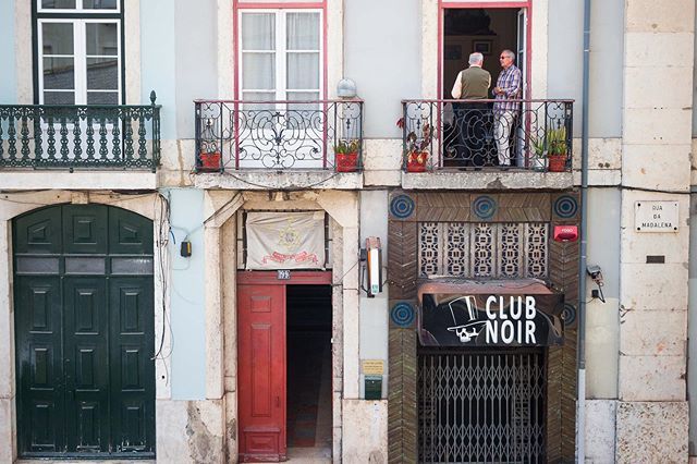 Rauldg's tweet photo. "Noir" Digital photography, Portugal 2019.
.
.
.
.
#streetphotography #urbanphotography #capturestreets #capture_pt #urbanexploration #canon #canon700d #canonpt #redditphotographers #liveforthestory #olharescom #streetfeat #burnmyeye #noir #club #touris… https://t.co/YJf0IHvQIX https://t.co/8i0hX92OSV