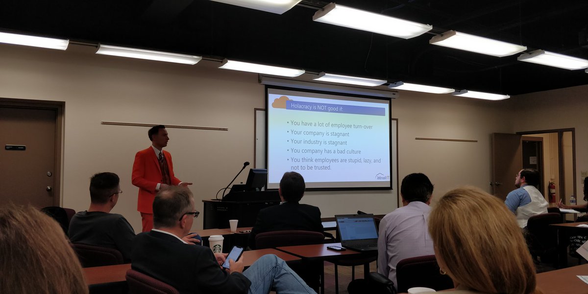 alloygrowthlab's tweet photo. #eKickStart going on right now.....@TimRettig talking about the #holacracy management methodology. @theHCDC @QueenCityAngels @intrustIT
#StartupCincy #events #innovation #Management #orangesuitguy #leadership https://t.co/fhOOST9z6P