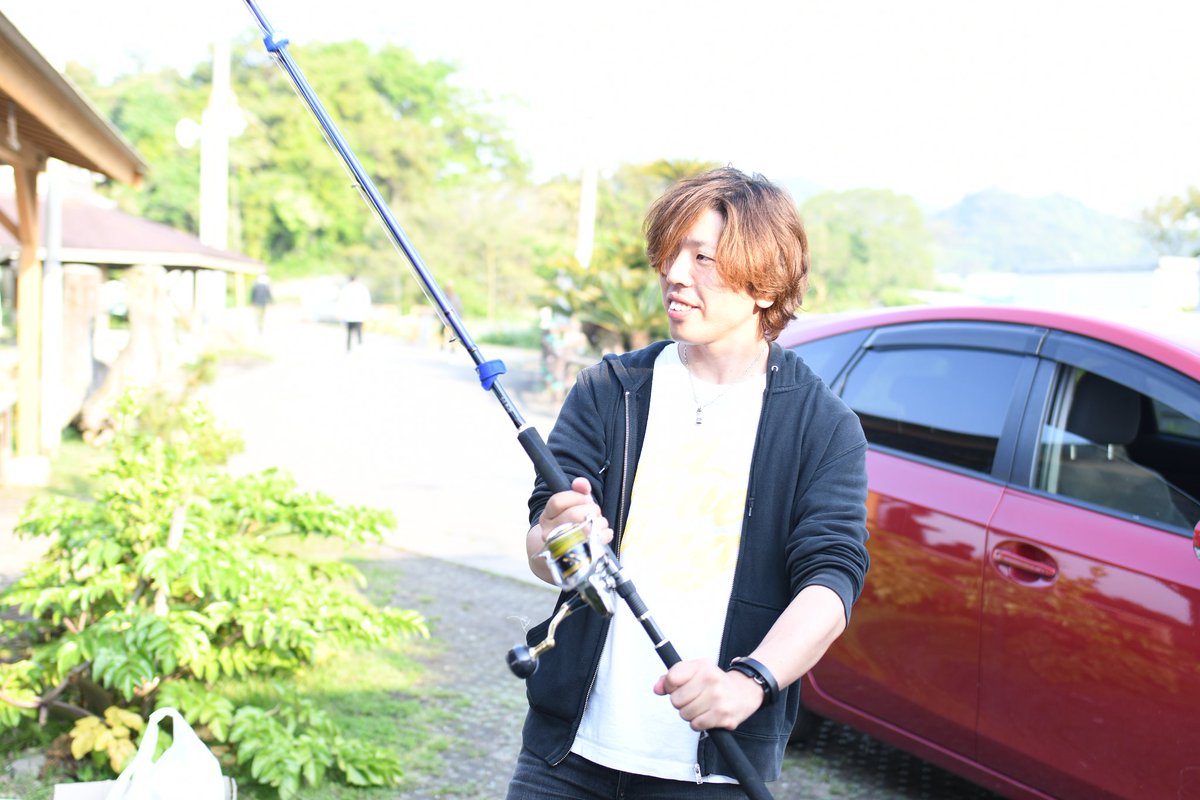 zanuffb's tweet photo. 190502 幸崎海水浴場
BEATバーベキュー
いつもお世話になっております
運営編
*ぴーちゃん
ホンマは ぴーちゃんも釣りしたかっただろうに
イベントの運行を ずっと見守ってました
「いいか、お前ら❗️」
説教が始まりました😵
※フィクションです
#ぴーちゃん
#BABBQ
#ニーモ
#Niimo
#さわ道楽 https://t.co/waDajWqnTw