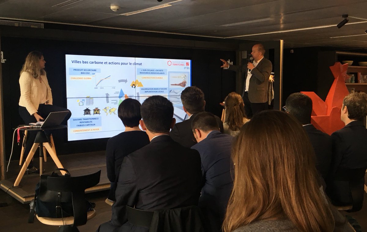BanqueDesTerr's tweet photo. Un vendredi matin #Deeptech à @joinstationf pour la 2ème rencontre de la Communauté Innovation Ouverte @BanquedesTerr !! Merci aux 4 #startup @IpsiisTeam @HyperPoland @Acklio @greenerwave de nous avoir fait plonger dans les #territoires de demain 🤩 #OpenInnovation https://t.co/CkVvvhAA9e
