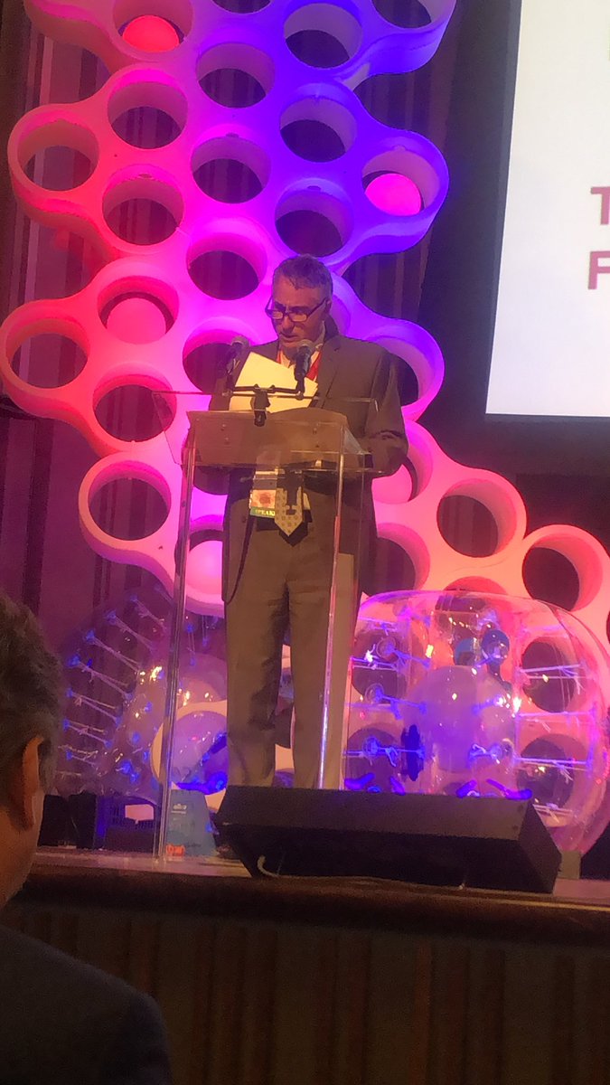 PennMDForum's tweet photo. Dr. David Porter, Director of Cell Therapy and Transplantation at @PennCancer, introduces speakers for the first session of the day. #CARTphilly https://t.co/oqpCMhXiiD