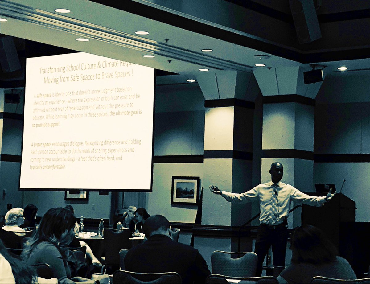 DC_CJCC's tweet photo. @OSSEDC loving Dr. Howard’s talk at the #osseschoolclimate conference! https://t.co/TBZORedyv1