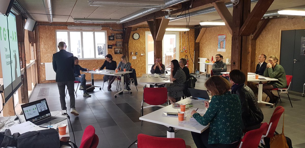 U_GIE_IRIS's tweet photo. J-2 semaines avant la finale des Coups de cœur de l'innovation managériale organisée par la @LFDChangement. Avec @U_GIE_IRIS parmi les 6 finalistes pour sa démarche d'innovation animée depuis 2016. Rendez-vous le 24 mai #lafabnantes #lafab2019 @dlemesle https://t.co/KX9he0SLpc