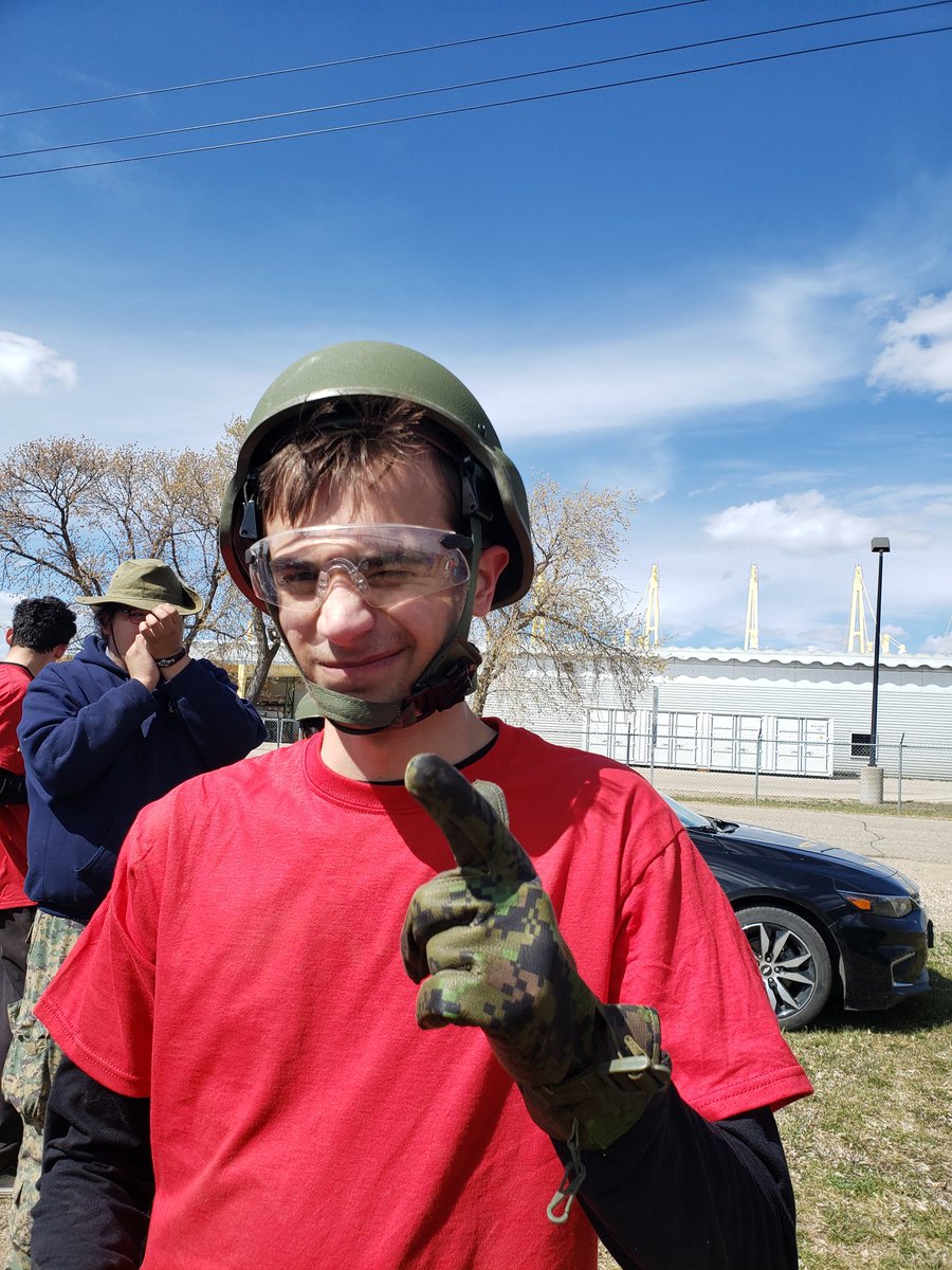 Air249's tweet photo. Cadets from 249 Beausejour were out at CFB Shilo this past weekend for joint activiry Ex Iron Stag. They tried their hand at marksmanship, biathlon, orienteering and even tested their fitness on the base obstacle course. https://t.co/h0GotXwahU