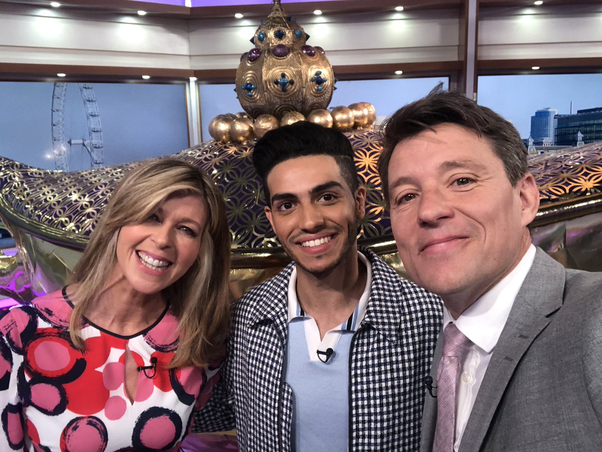 benshephard's tweet photo. What a Friday on @GMB -  @mattgoss + @LukeGoss  talking Baftas, new gigs, albums and more docs!  @MenaMassoud joined us talking all things Aladdin, Will Smith, big lamps and secret wishes, and then the legendary Toby Stephens!! Hope you enjoyed it as much as us 😁 https://t.co/xLmOsj0nuU