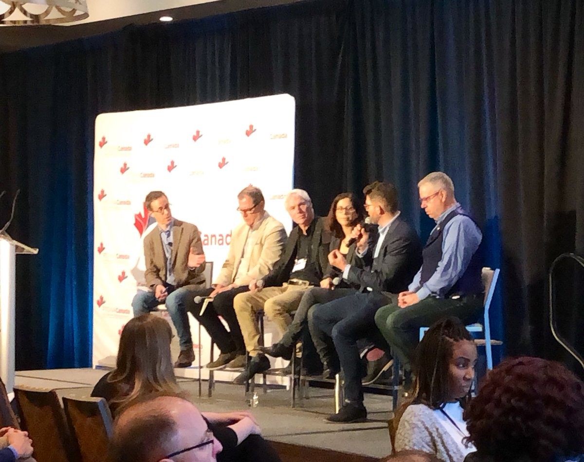 ShaunaRempel's tweet photo. .@wsmithglobal mentions #FirstTimeIWasCalled and #livingincolour projects and the fact that @globalnews provides support for staffers getting backlash on social media just for doing their jobs. Hiring is only part of #diversity, he says. #RTDNA2019 https://t.co/8eQazHYjr2