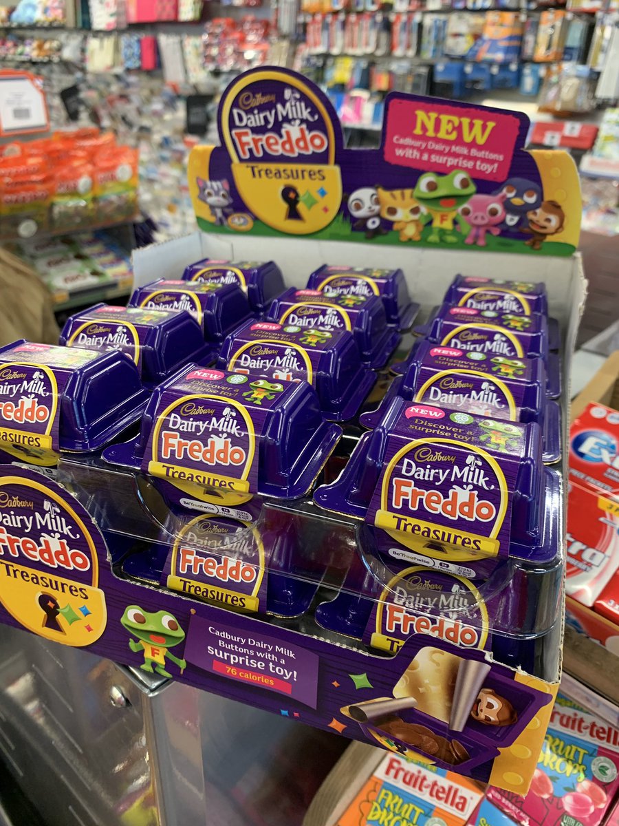 FedExPie's tweet photo. Nice one @CadburyUK a lot more #plastic used on your products!! https://t.co/VPeCIs1GIo