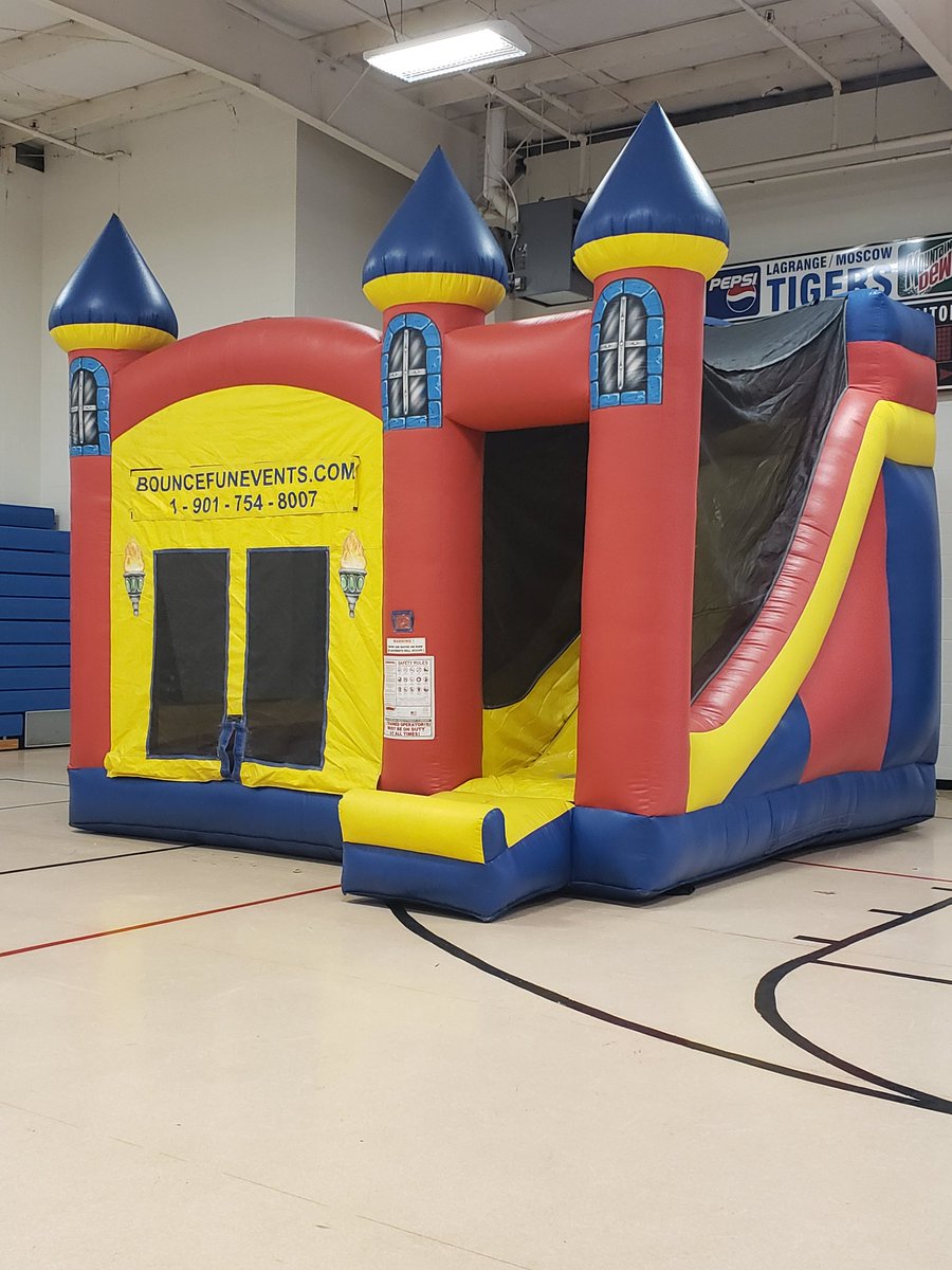 secondary_team's tweet photo. We won't let a little rain stop our field day!!!!  @LMESTigerNation @suptking https://t.co/H9PpuCBWEV