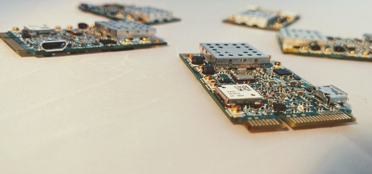 XTRX #SDR workshop in Berlin this Sunday, May 12, 3pm: osmocom.org/news/108  by XTRX brainfather Sergey Kostanbaev. Many thanks to <a href="/LaF0rge/">LaForge - @LaF0rge@chaos.social</a> for the help with organization! /cc <a href="/gnuradio/">GNU Radio Project</a> crowdsupply.com/fairwaves/xtrx