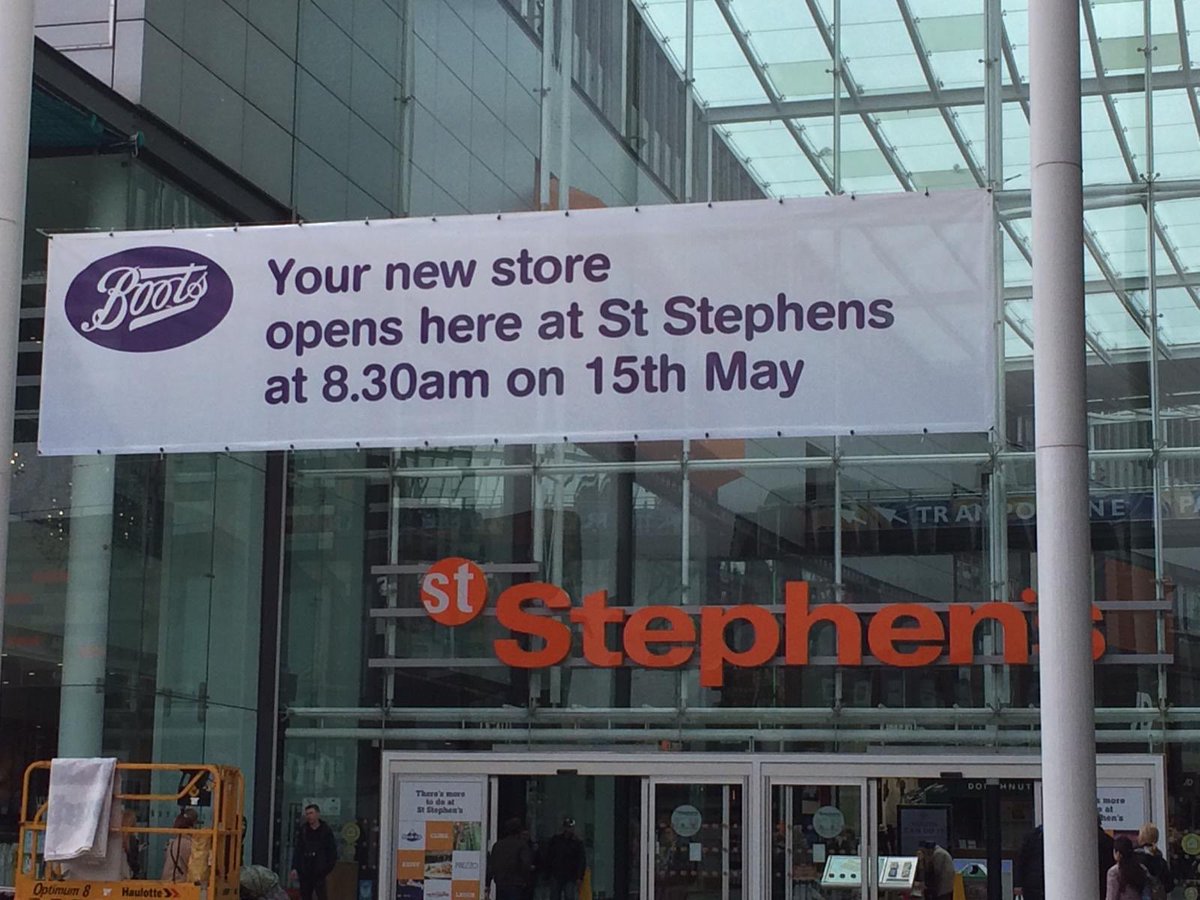 debiharrop's tweet image. Not long now until we open our new store in Hull #bootsopticians #boots #hull