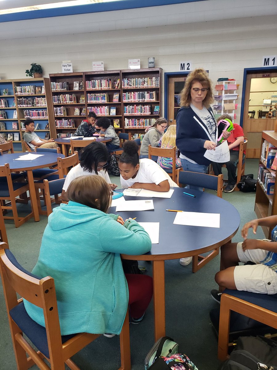 dcpsBourlier's tweet image. When it&apos;s time for review @dcpsbooe and I enlist help from Mrs. B and the #dmslib and do a scavenger hunt!!