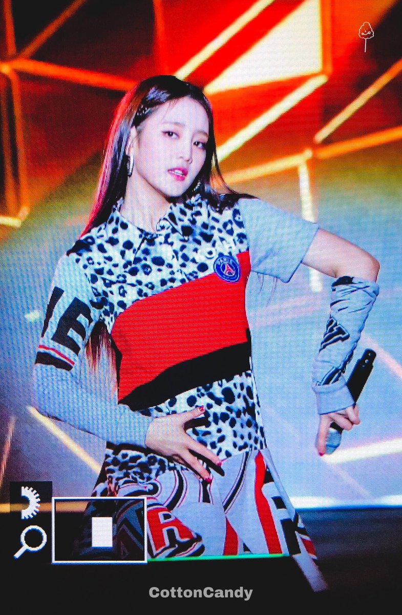 190510

민니야 좋아해 ❤️

 #민니 #MINNIE #여자아이들 #아이들