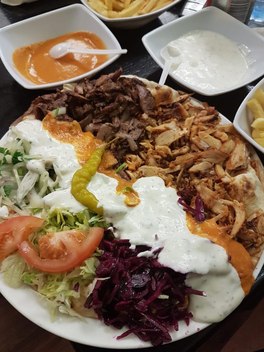 KebabDublin's tweet photo. βDKC, Official Golden Circle Member!β
#kebabporn #donerboner #lambtastic #kebaby
#holyshish #donergasm #dublinkebabclub #andadietcokepleasesoidontgetfat (May be eaten as part of a calorie controlled diet)
ππ»π₯ππ―ππ»ππ€€ https://t.co/qoPw9FgvN6