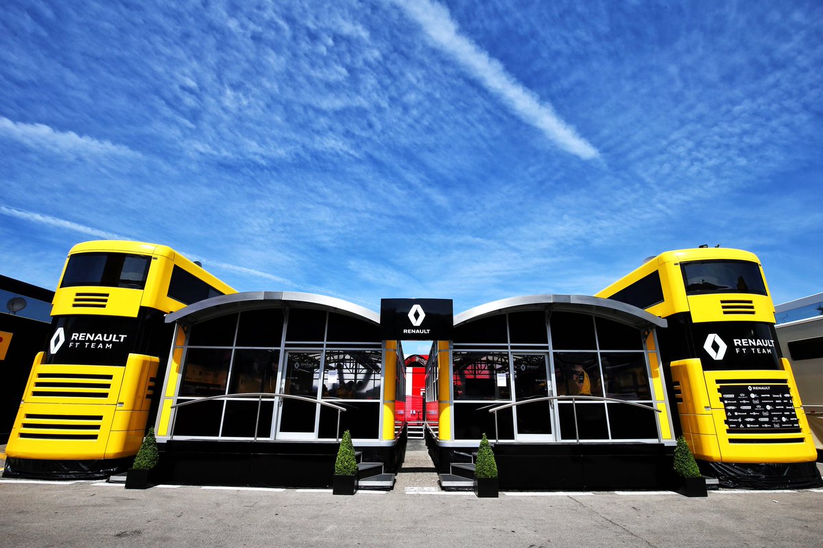 AlpineF1Team's tweet photo. Moving on... First short-haul means motorhomes! Love them? Ever visited them? Fave one? Would you like us to do a tour on Twitter/Facebook/Instagram? What do you want to know?!
#RSspirit #RSchat https://t.co/peVrG5UNlw