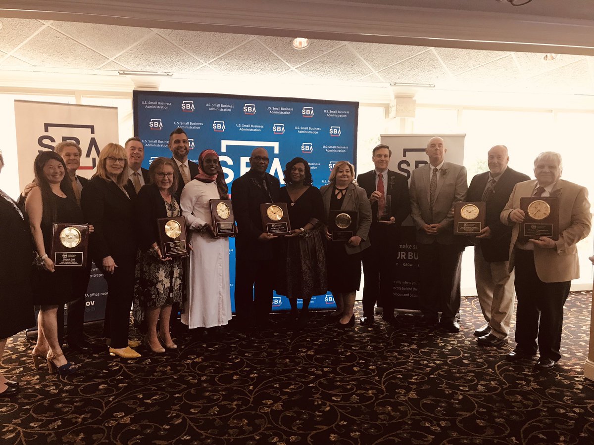 SBA_Connecticut's tweet image. All 11 #smallbusinessweek2019 winners.... too much success &amp;amp; happiness all in one room!!!😁🍾
