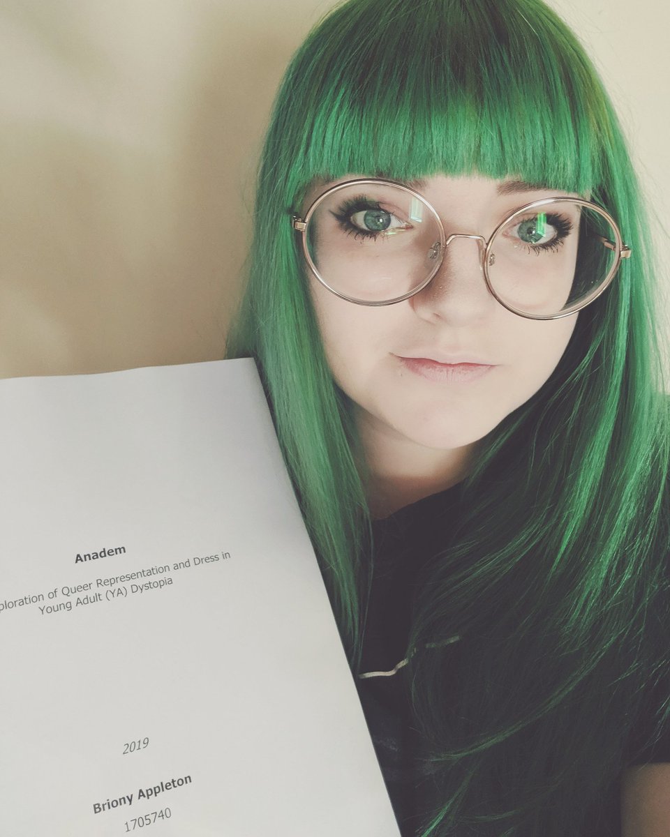 laureatewitch's tweet image. I did it! Even with two jobs and a baby I managed to finish my MA. 
Just turning in my Master's dissertation brb. #dissertationhandin