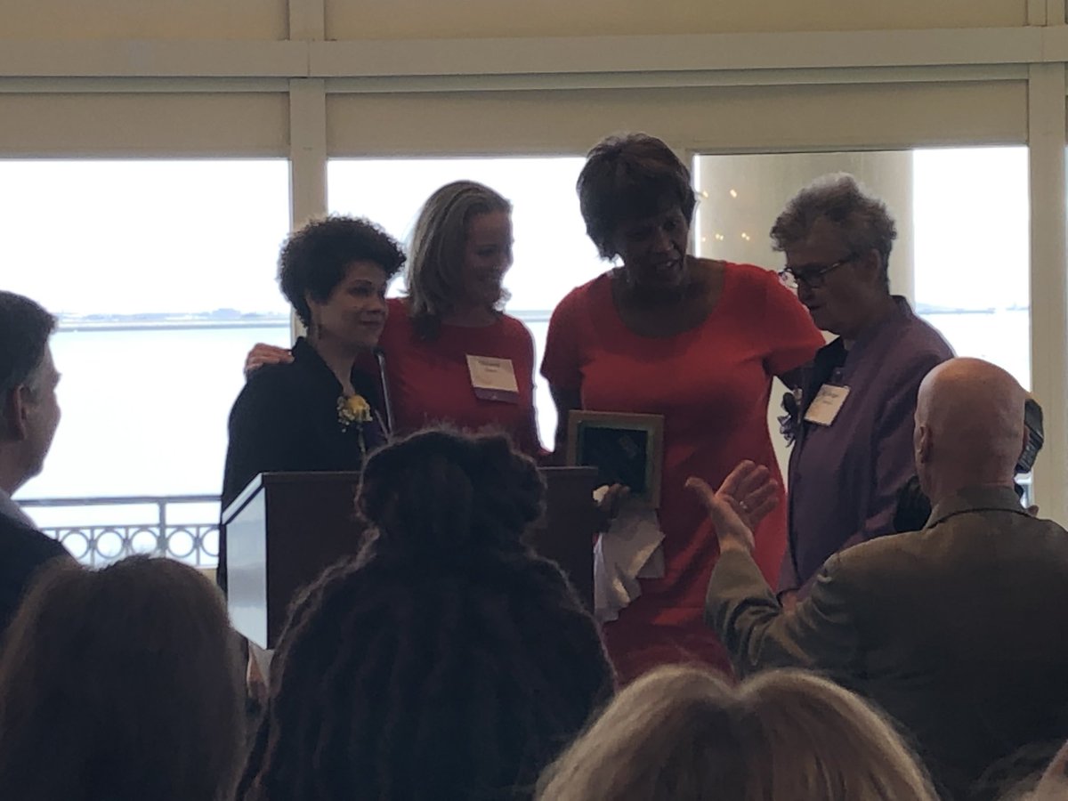 Juan_F_Lopera's tweet photo. This morning we were incredibly inspired by an organization that gives hope to so many women and families @Project_Hope #RevLizWalker - thank you for your GRACE! @TuftsHealthPlan https://t.co/eifFfpsDIK