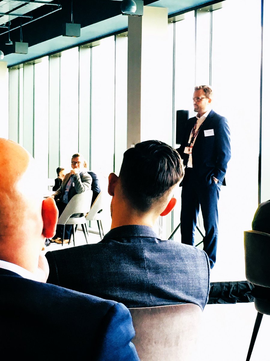UmbrellaInsight's tweet photo. #informalpremiumdining is the #trend Great to hear @levy_uk Jonathan Davies @Twickenhamstad @Arenanetworking event #investmentinspace #networking #hospitality #ArenaTwickenham19 #wetled #cashless #tapit #FoodService #matchday #loyalty #charity #beertech #fastpour #stadiumtour https://t.co/LTCSXj19fW