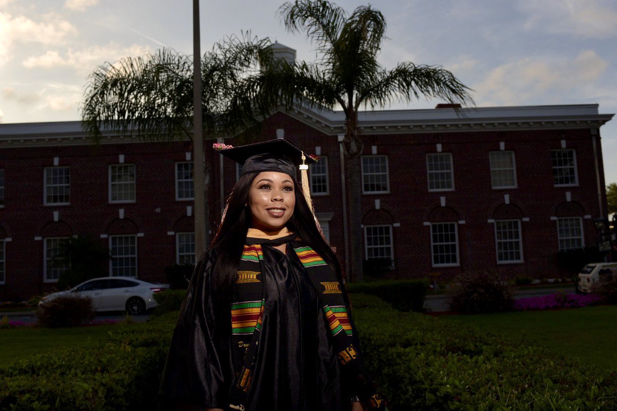 chebree's tweet image. Shifting the cycle. First Generation College Graduate 👩🏻‍🎓✨