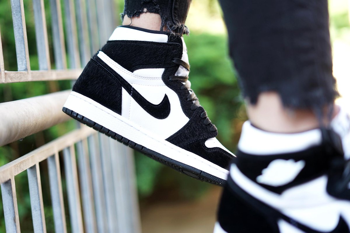 hibbett sports retro 1