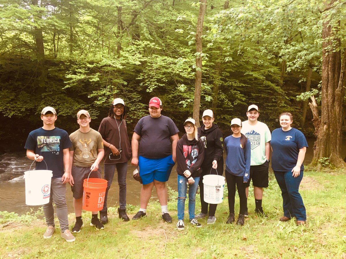 L McNamara tweet media