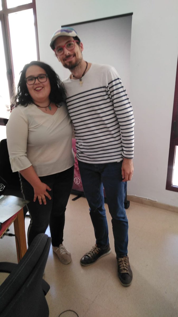 OIenValencia's tweet photo. 😊 Hoy nuestra  compañera Verónica Cañizares @95_roni  participa en el programa "Los silencios de Elan" de Radio Rabosa 87.5 conducido por Ángel Ballesteros  
Hablarán del trabajo de @OxfamIntermon y  de las formas de participación para la trasformación social 
@AytoAlmassera https://t.co/abwjmIkfYs
