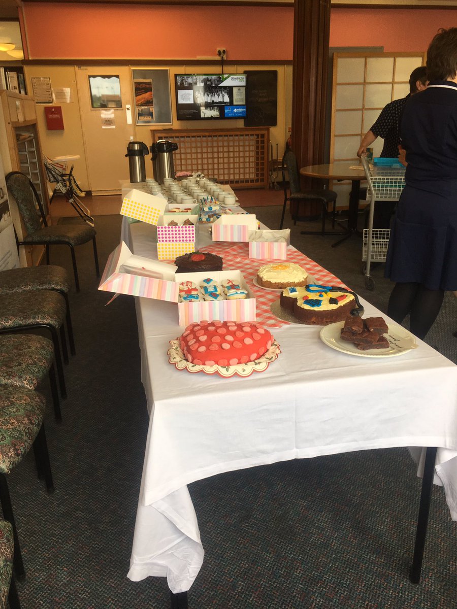 B8sdebrah's tweet photo. Great turn out showing baking talent @Ward6GDH @2Grantham @ward1gdh @ULHT_News https://t.co/XOtcVygr4S